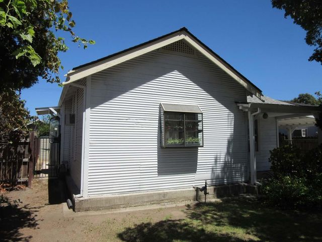 61 E Ellis St, Stockton, CA 95204