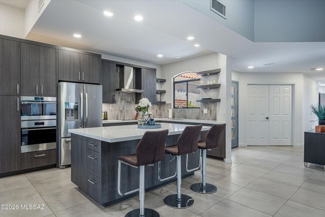 5449 N Vía Papavero, Tucson, AZ 85750