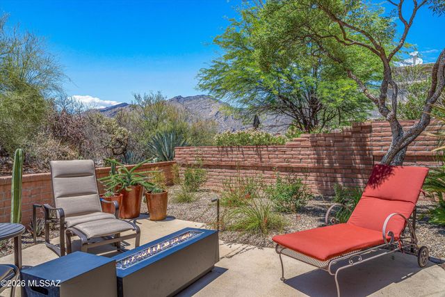 5449 N Vía Papavero, Tucson, AZ 85750