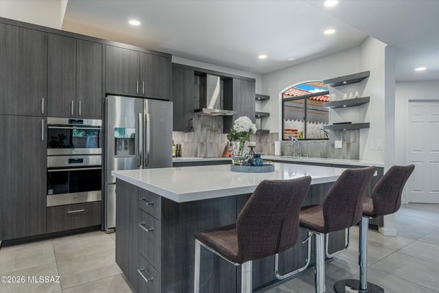 5449 N Vía Papavero, Tucson, AZ 85750