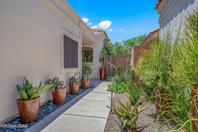 5449 N Vía Papavero, Tucson, AZ 85750