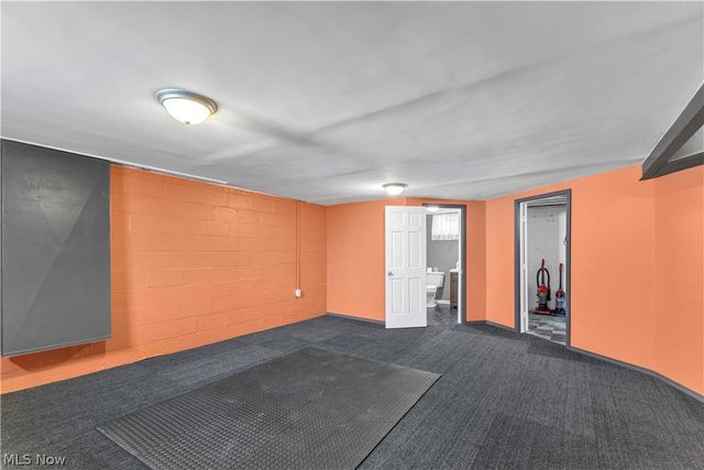 3396 W 151st Street, Cleveland, OH 44111
