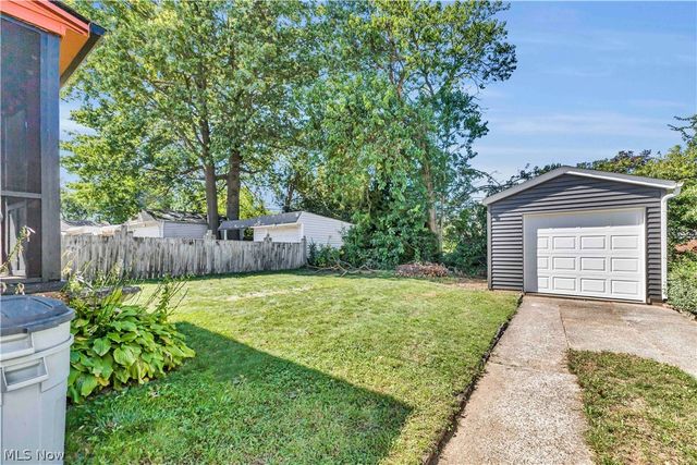 3396 W 151st Street, Cleveland, OH 44111