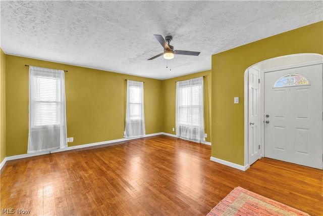 3396 W 151st Street, Cleveland, OH 44111