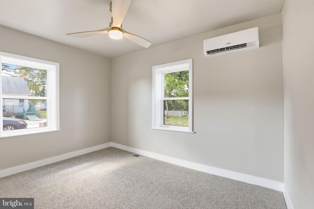 39 CENTER ST, Camden, DE 19934