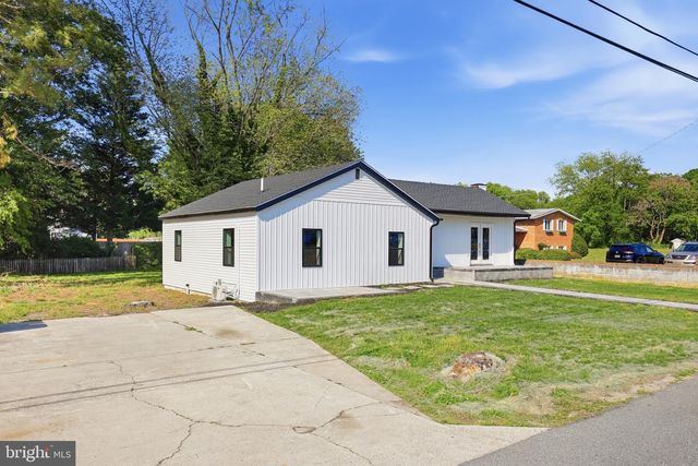 39 CENTER ST, Camden, DE 19934