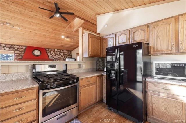 846 Menlo, Big Bear Lake, CA 92315