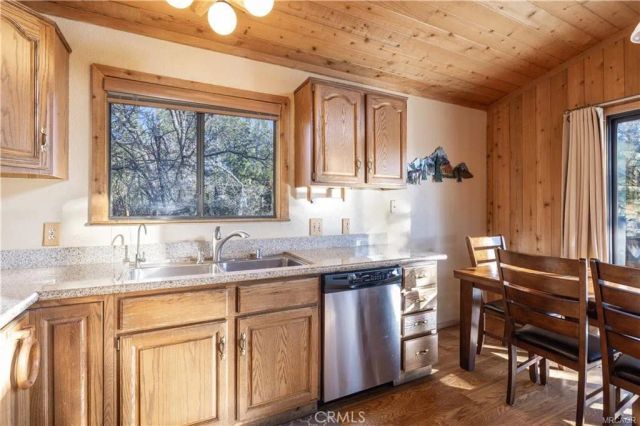 846 Menlo, Big Bear Lake, CA 92315