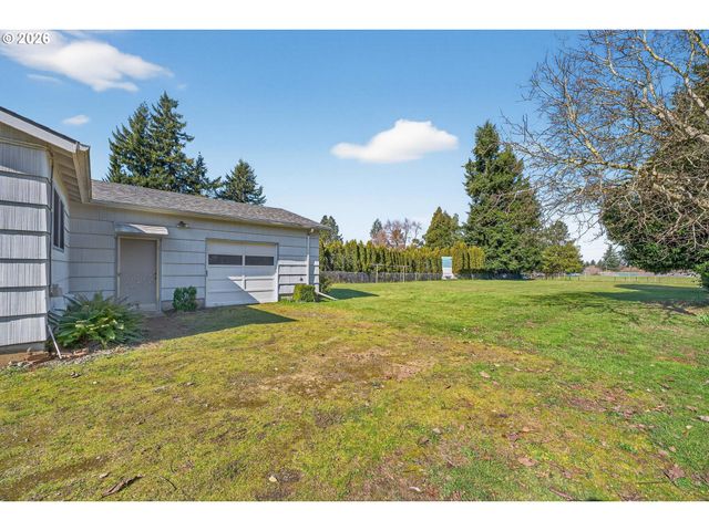 17705 Se MARIE St, Portland, OR 97236