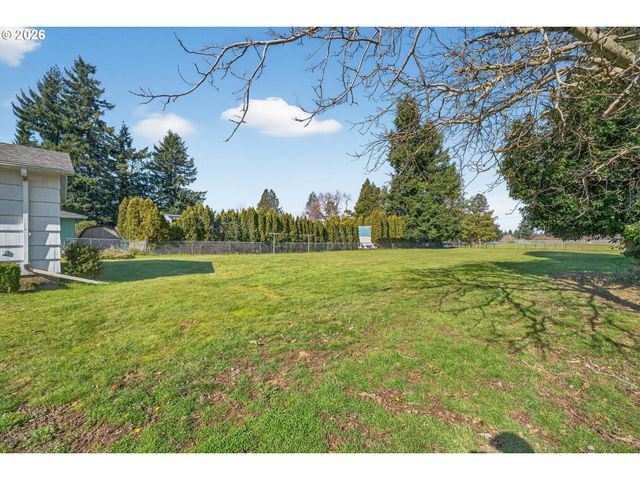 17705 Se MARIE St, Portland, OR 97236