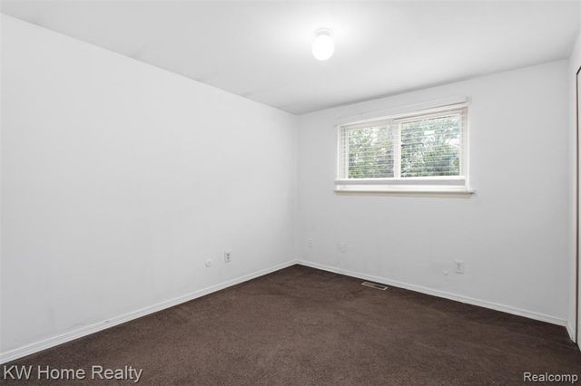 19700 Northbrook Drive, Southfield, MI 48076