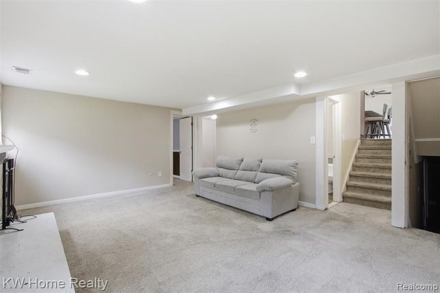 19700 Northbrook Drive, Southfield, MI 48076