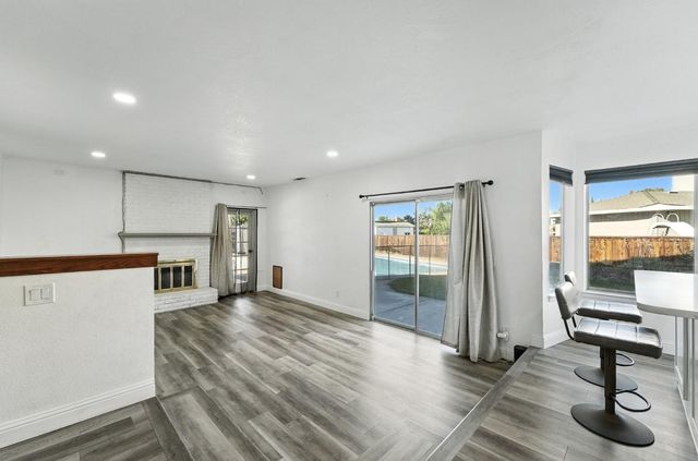 1309 Ruffino Ct, Manteca, CA 95336