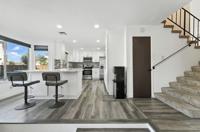 1309 Ruffino Ct, Manteca, CA 95336