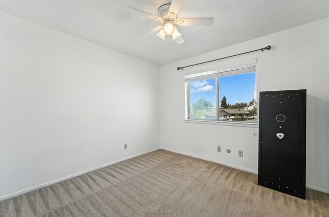 1309 Ruffino Ct, Manteca, CA 95336