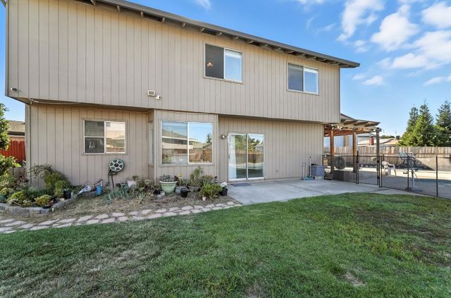 1309 Ruffino Ct, Manteca, CA 95336