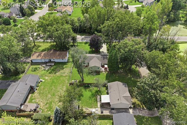 1270 Mccoy Street, Wolverine Lake, MI 48390