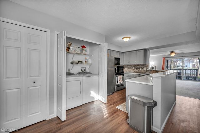 6707 Woodruff Court, Middleburg Heights, OH 44130