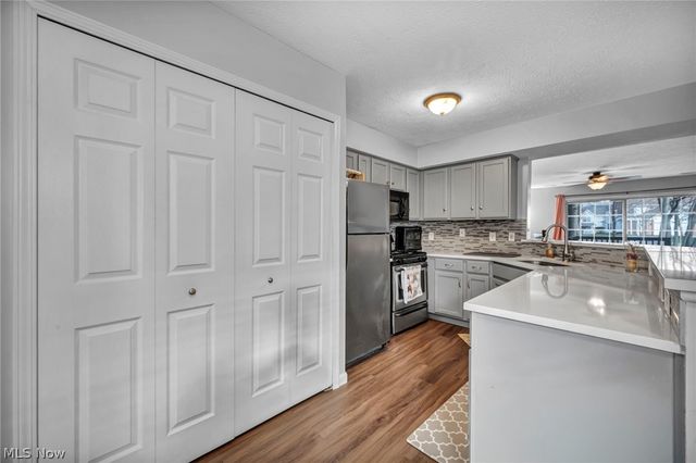 6707 Woodruff Court, Middleburg Heights, OH 44130