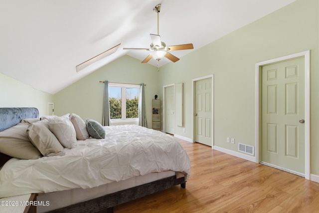 15 Mcqueen Boulevard, Farmingdale, NJ 07727