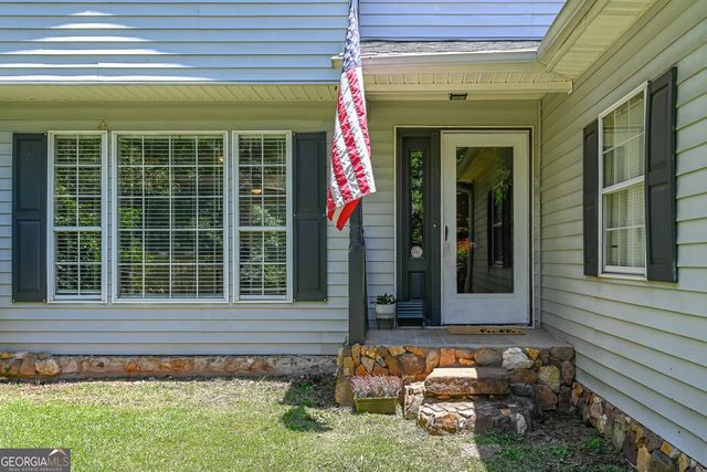 127 Eady Dr., Bremen, GA 30110