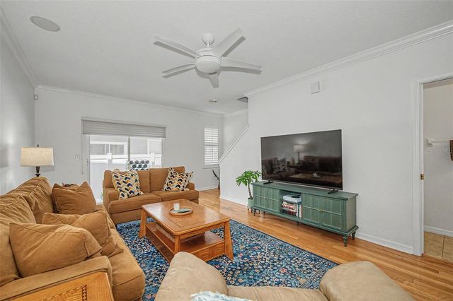 4909 ELIZABETH ANNE CIRCLE, Tampa, FL 33616