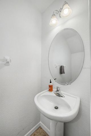 4909 ELIZABETH ANNE CIRCLE, Tampa, FL 33616