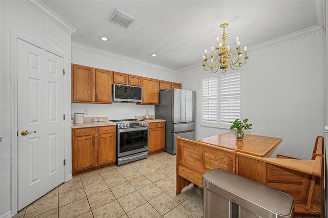 4909 ELIZABETH ANNE CIRCLE, Tampa, FL 33616