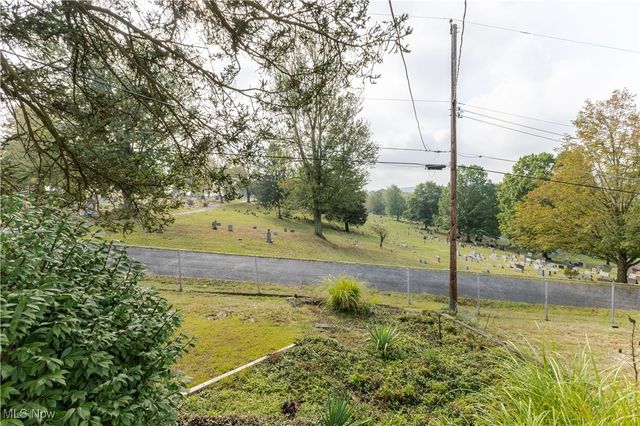 553 Braybarton Boulevard, Steubenville, OH 43952