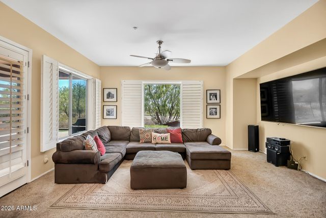 41213 N RIVER BEND Road, Phoenix, AZ 85086