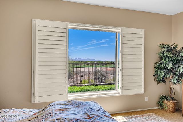 41213 N RIVER BEND Road, Phoenix, AZ 85086