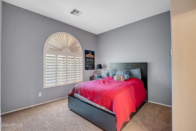 41213 N RIVER BEND Road, Phoenix, AZ 85086