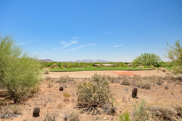 41213 N RIVER BEND Road, Phoenix, AZ 85086