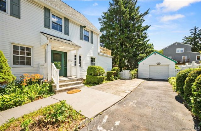 254 Lee Avenue, Yonkers, NY 10705