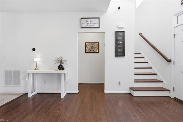 2032 Herons Pointe LN, Suffolk, VA 23434