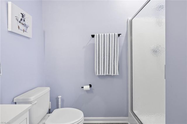 2032 Herons Pointe LN, Suffolk, VA 23434