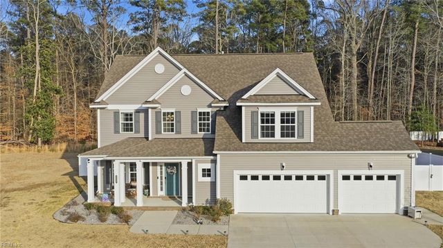 2032 Herons Pointe LN, Suffolk, VA 23434