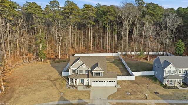 2032 Herons Pointe LN, Suffolk, VA 23434