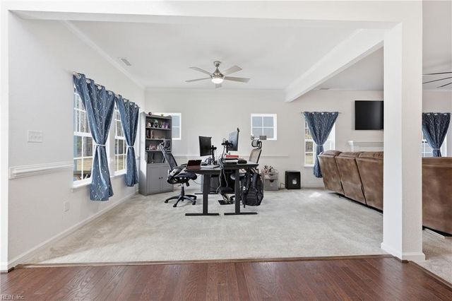 2032 Herons Pointe LN, Suffolk, VA 23434