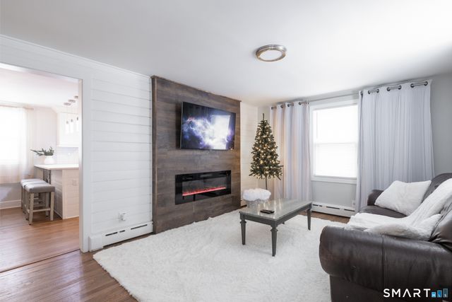 59 Macnamara Street, Waterbury, CT 06708