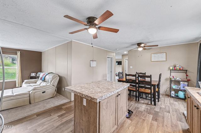 1316 Blue Spruce Way, Newport, TN 37821