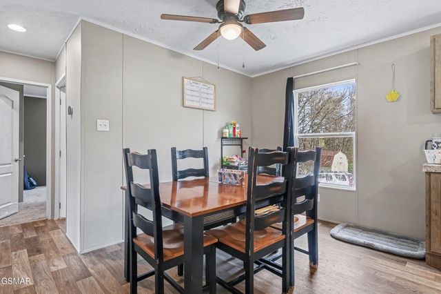 1316 Blue Spruce Way, Newport, TN 37821