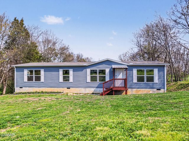 1316 Blue Spruce Way, Newport, TN 37821