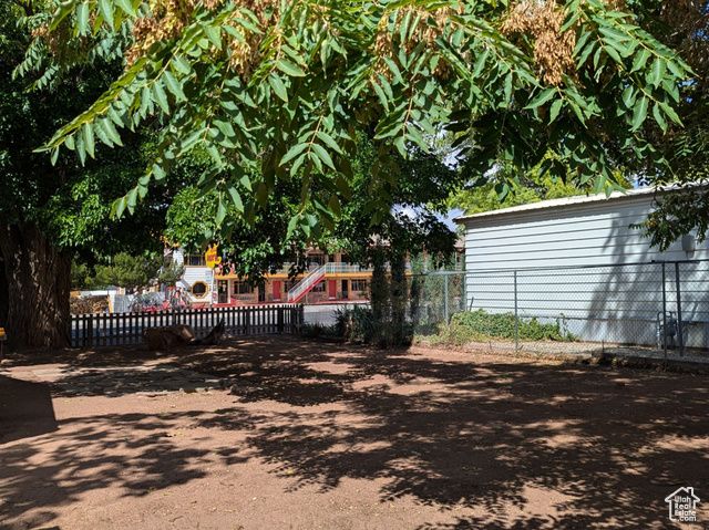 199 S 400 E, Moab, UT 84532