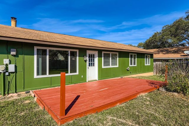 7901 Croftwood DR, Austin, TX 78749