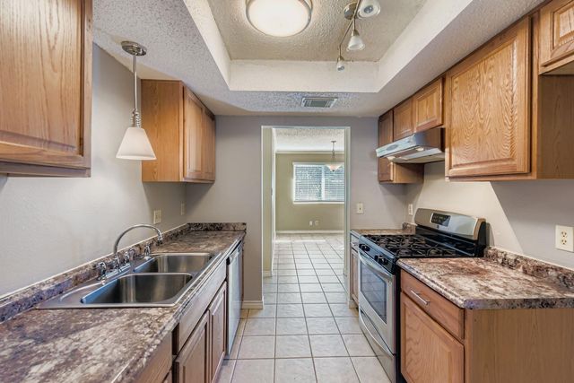 7901 Croftwood DR, Austin, TX 78749