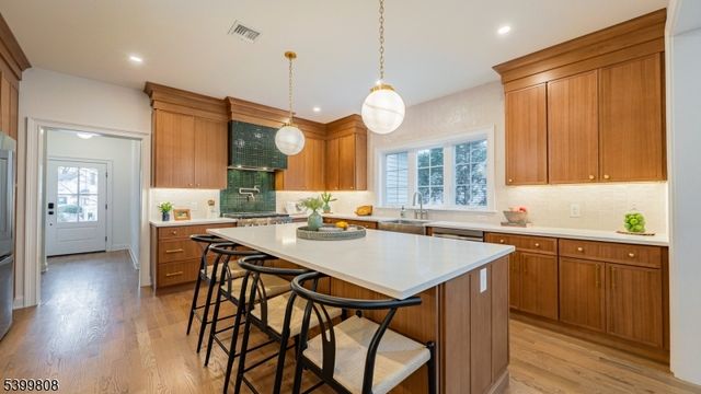 4 BERKELEY ROAD, Maplewood Twp., NJ 07040