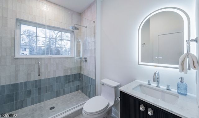 4 BERKELEY ROAD, Maplewood Twp., NJ 07040