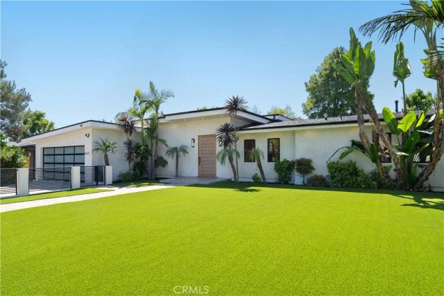 5631 Wilhelmina Avenue, Woodland Hills, CA 91367