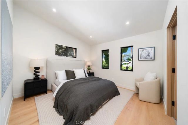 5631 Wilhelmina Avenue, Woodland Hills, CA 91367